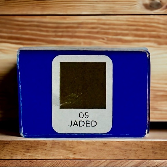 NIB Estée Lauder ‘The Estee Edit’ The Edgiest Kohl Shadowstick in Jaded - Picture 3 of 3